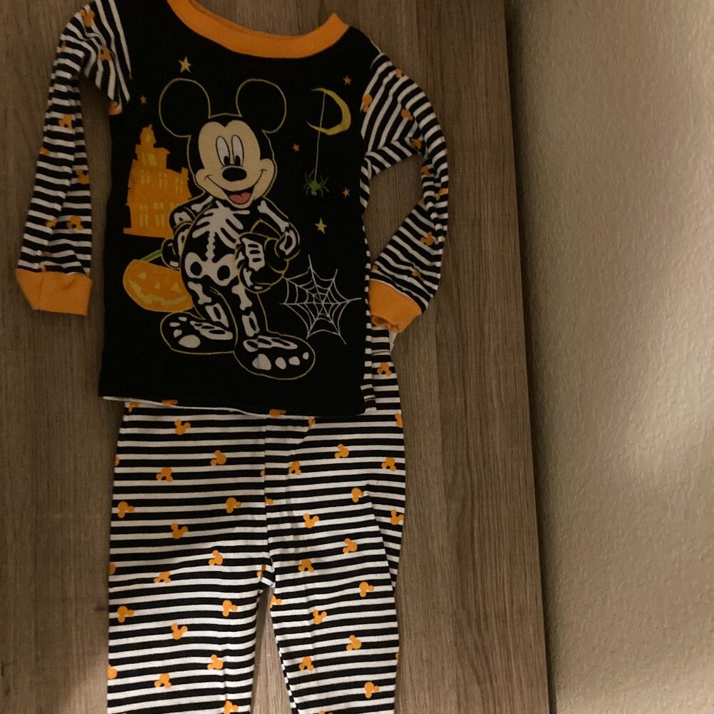 Disney Mickey Mouse Halloween Pajama set 12 Months Long Sleeve Black White